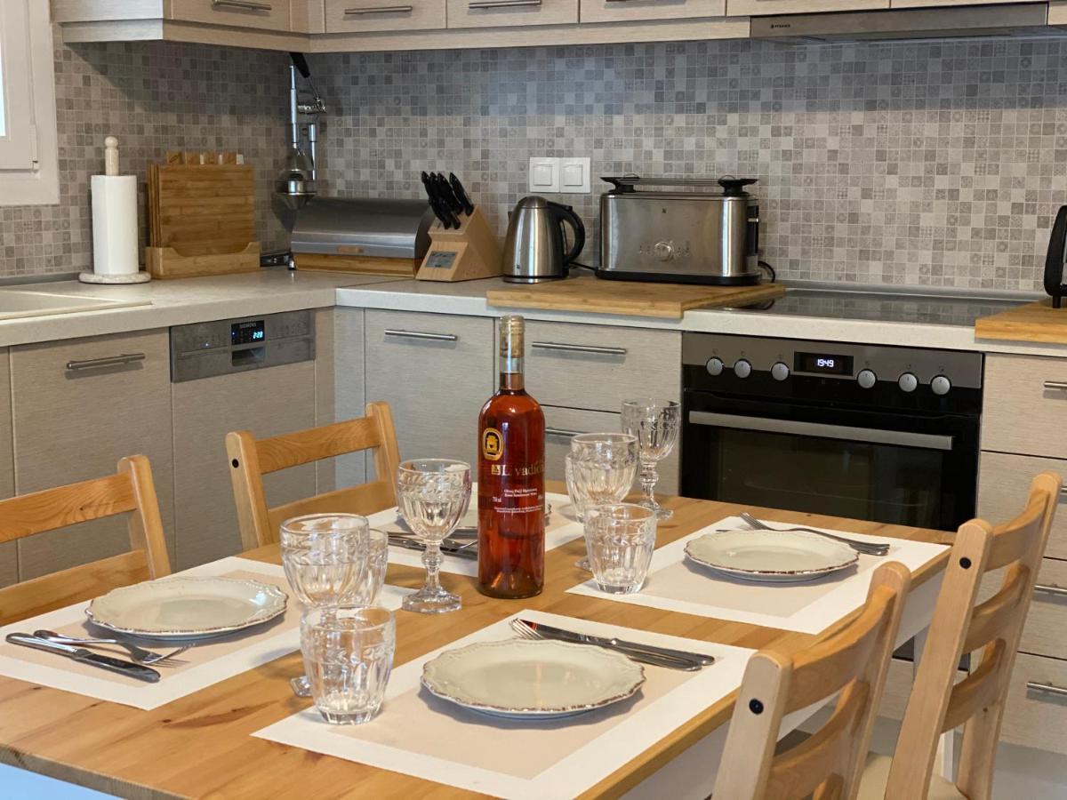 Villa Nikoleti Luxury Living Nikiti  Extérieur photo